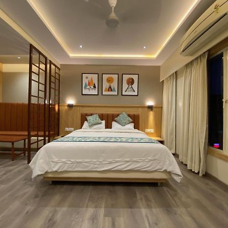 ואדודרה Hotel Apex International מראה חיצוני תמונה