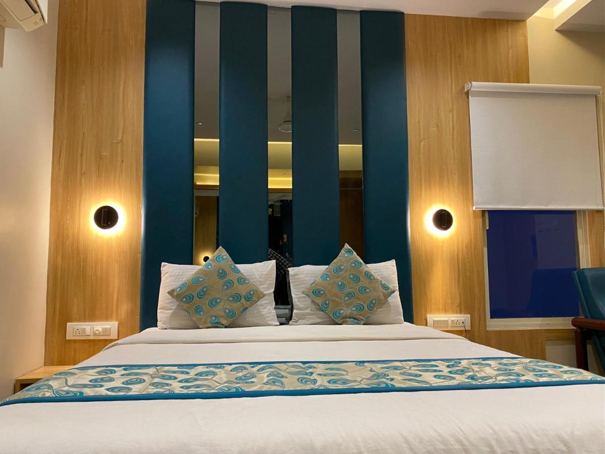 ואדודרה Hotel Apex International מראה חיצוני תמונה