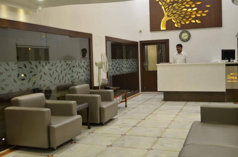 ואדודרה Hotel Apex International מראה חיצוני תמונה